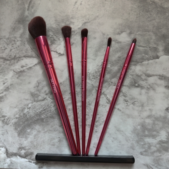 Shaina B Miami B. Fab Brush Set - Picture 3 of 8